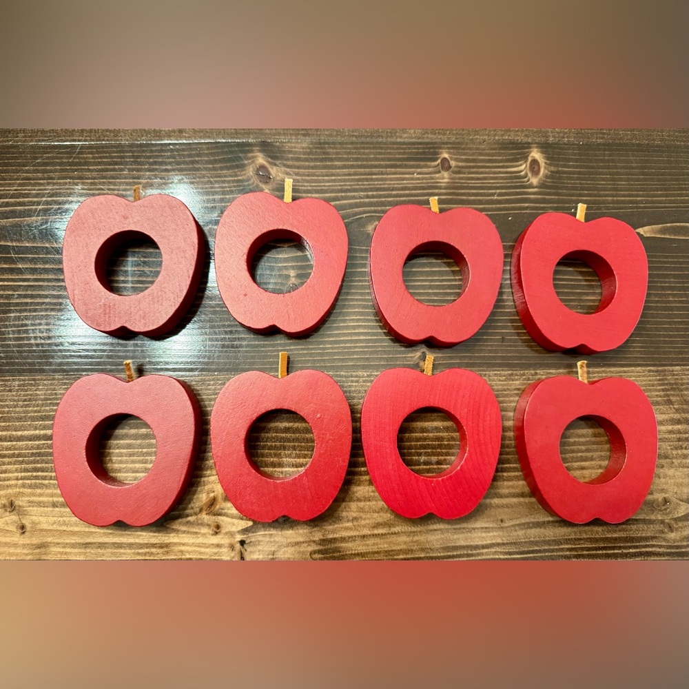 Vintage Wooden Red Apple Napkin Rings Set of 8‎